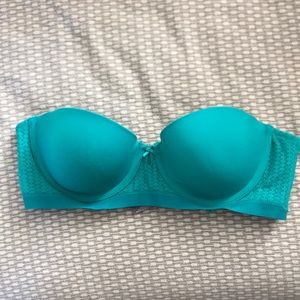 Strapless aerie bra!